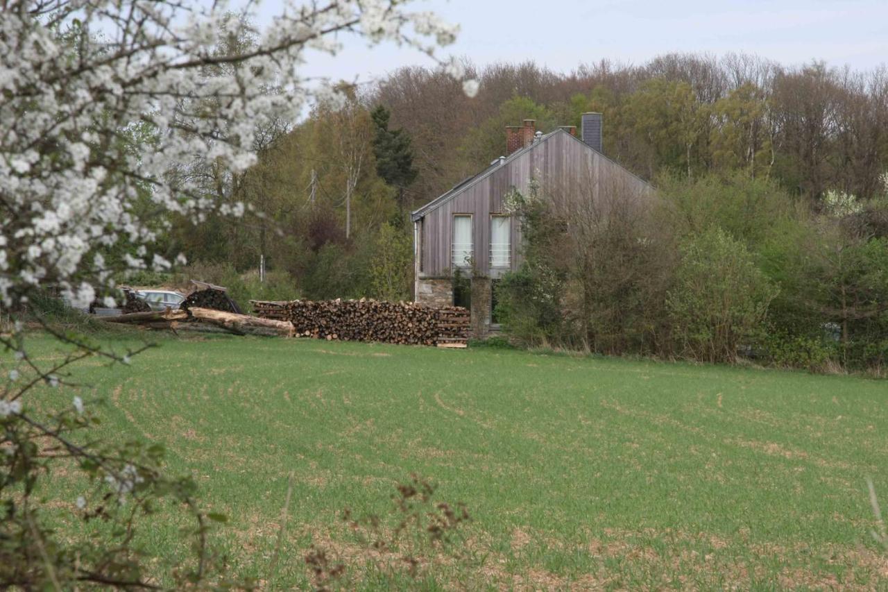 Gite Banet-Sart A Daverdisse エクステリア 写真